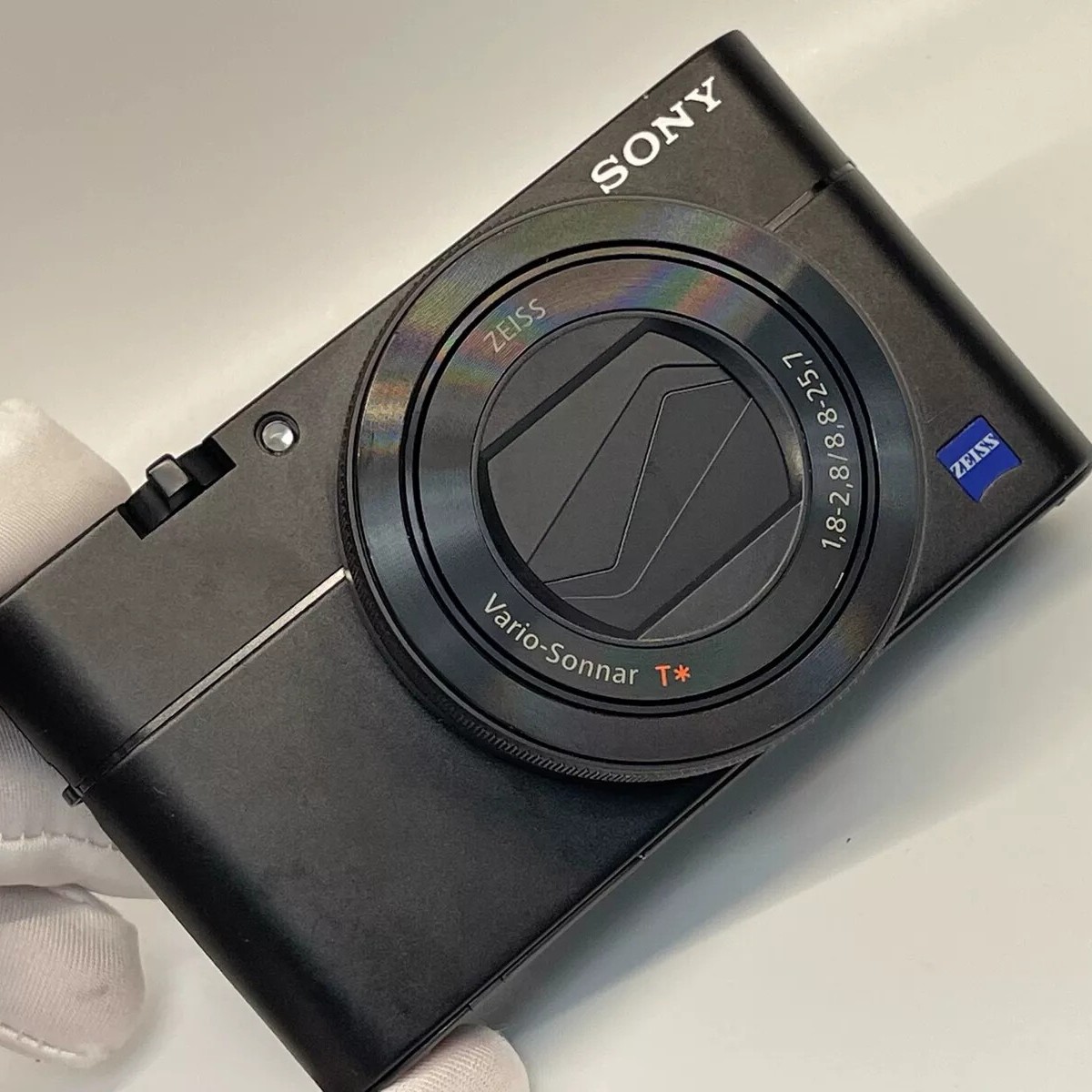 Sony Cyber-shot RX100 V RX100M5 20.1MP Digital Camera with Flip