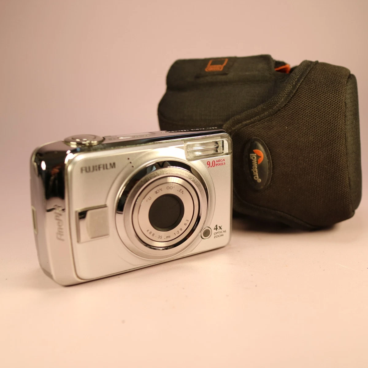 FUJIFILM FinePix A900 乾電池式 富士フイルム FinePix A900 価格比較