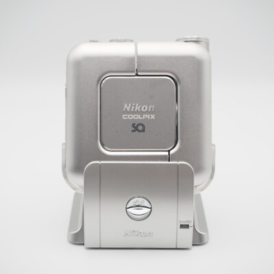 N.Mint] Nikon COOLPIX SQ Digital Compact Camera Silver w/Charger