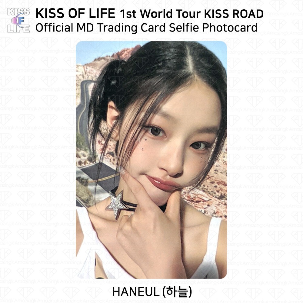 KISS OF LIFE KIOF 1st World Tour KISS ROAD Official MD Trading