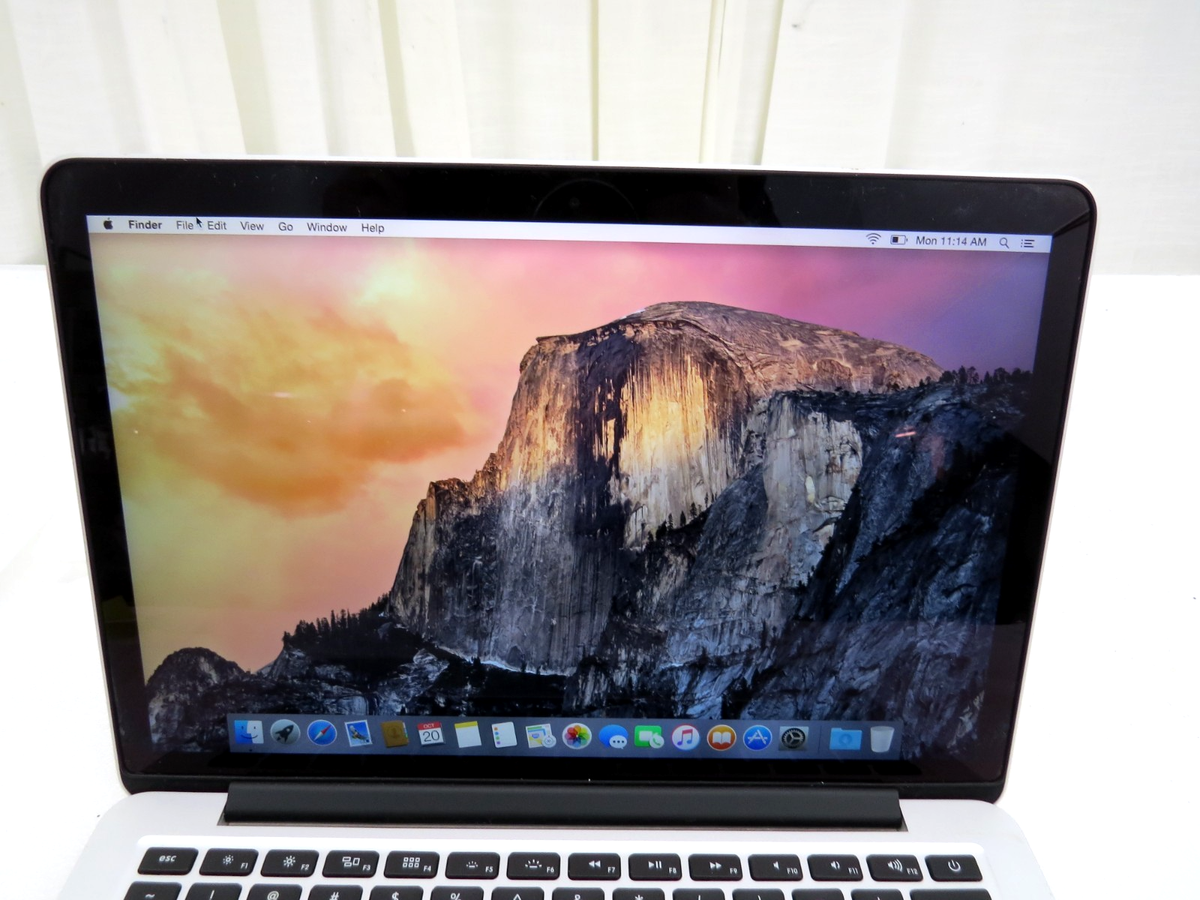 Apple Macbook Pro 13.3” Laptop 2.7GHz 8GB RAM 128GB SSD Iris