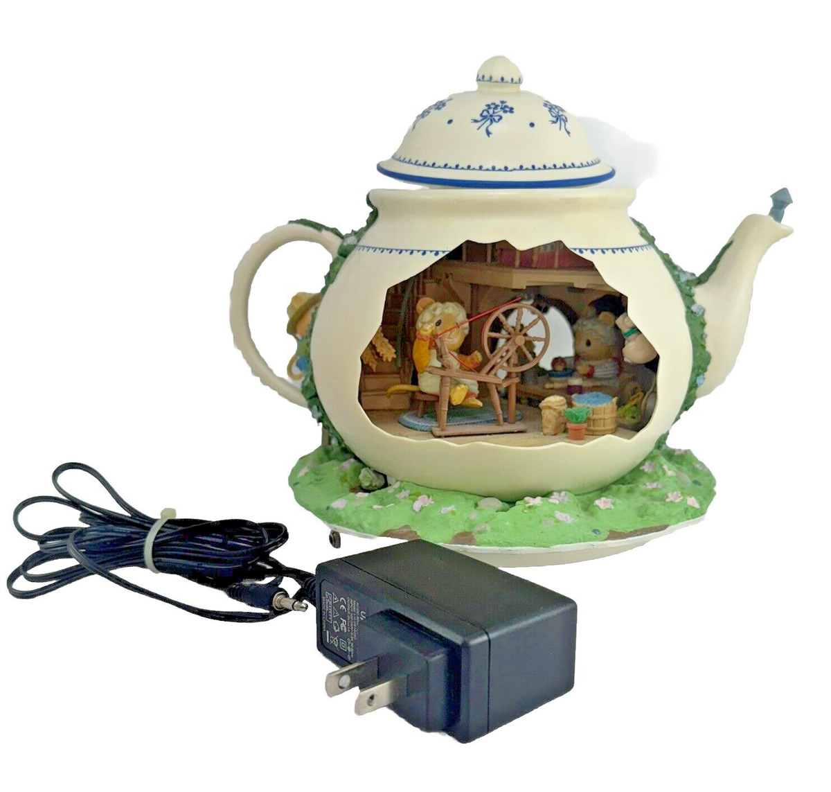 Enesco Teapot Bungalow Lighted Moving Music Box 
