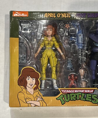 NECA Teenage Mutant Ninja Turtles April O'neil vs Foot Soldier