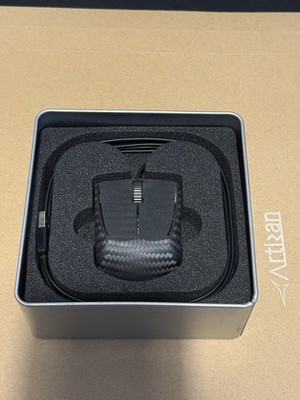 Zaunkoenig M2K Carbon Fiber Shell Ultralight Gaming Mouse