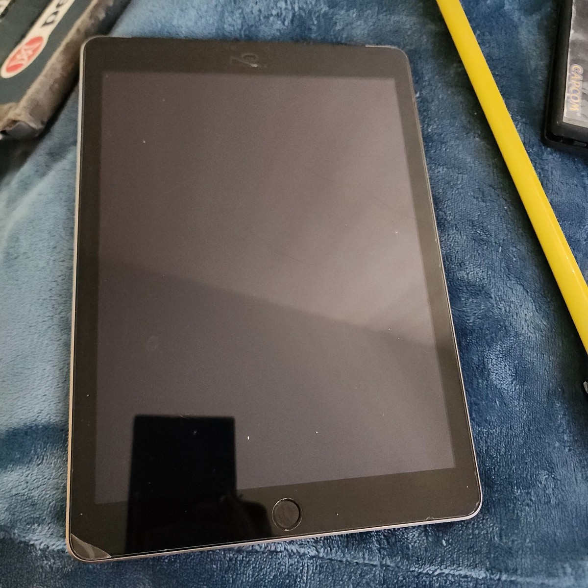 Apple iPad Air A1475 Tablet Network Unlocked 16gb Space Grey for