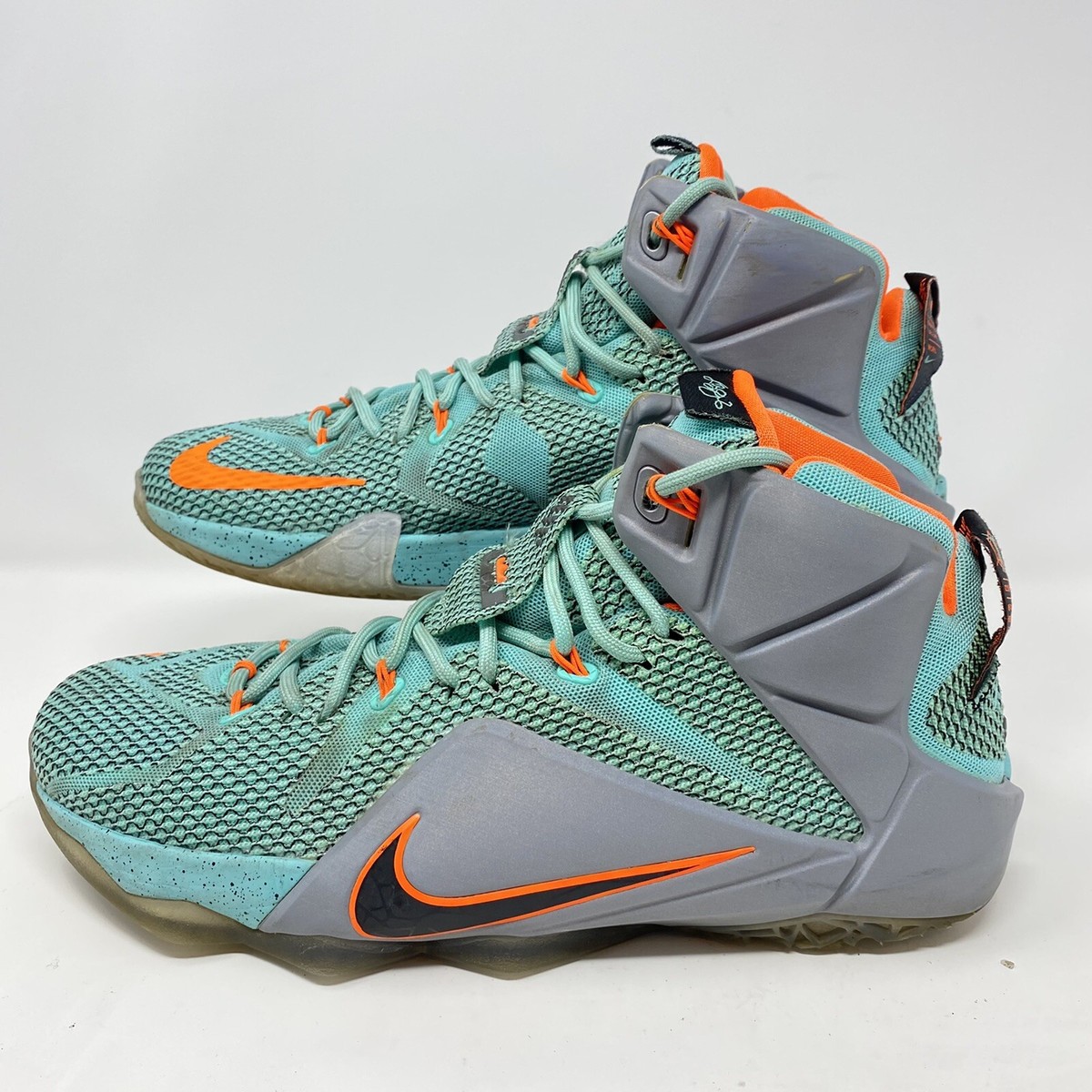 NIKE LEBRON XII SIZE 10.5 NSRL SOUTH BEACH 684593-301 Miami