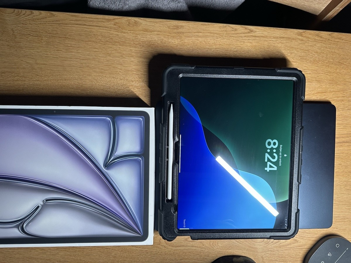 Apple - 13-inch iPad Air M3 Wi-Fi 128GB apple with Apple Pencil