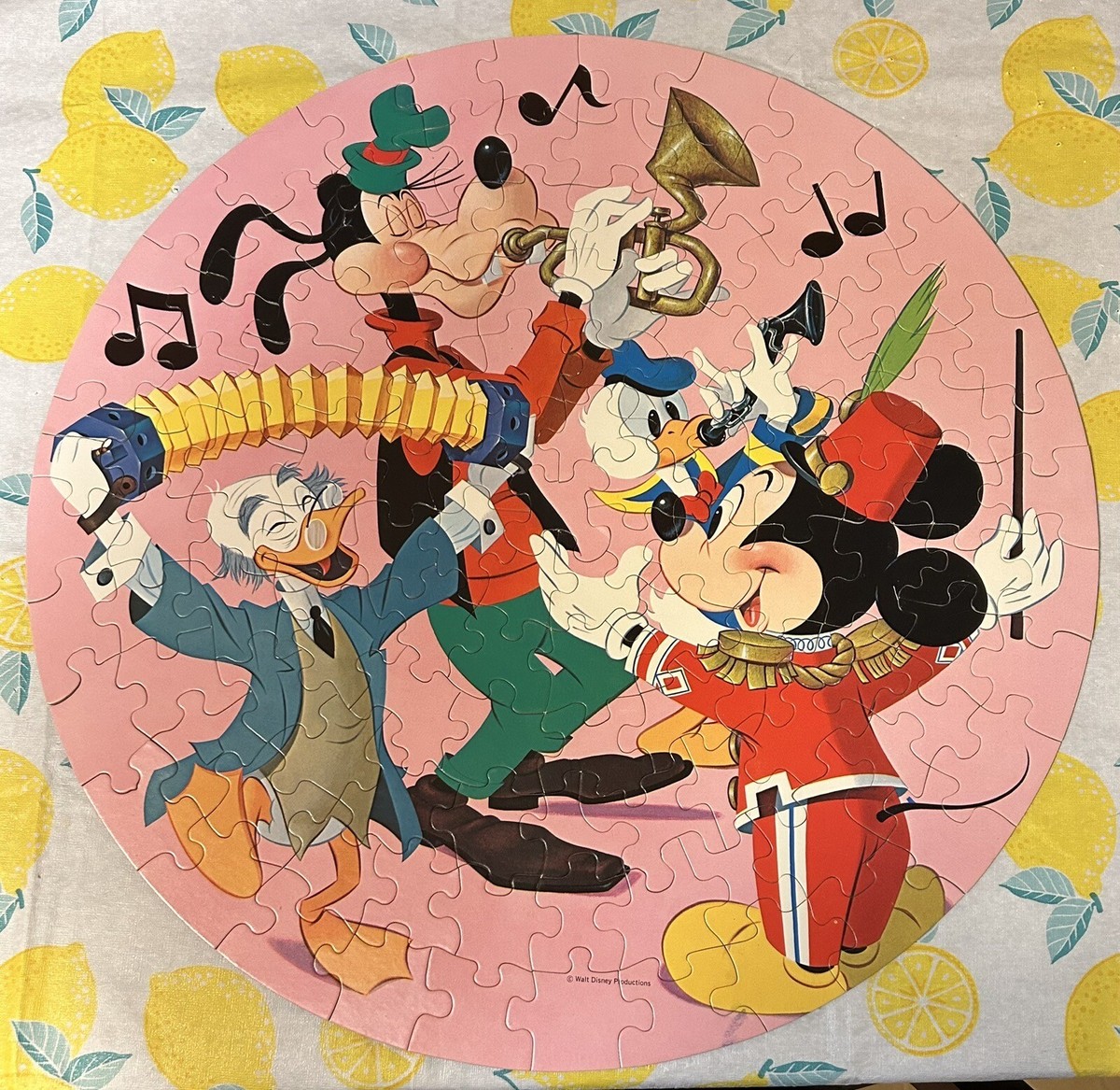 Junior Guild Disney 20 Inch Puzzle Band Mickey Mouse Goofy Round