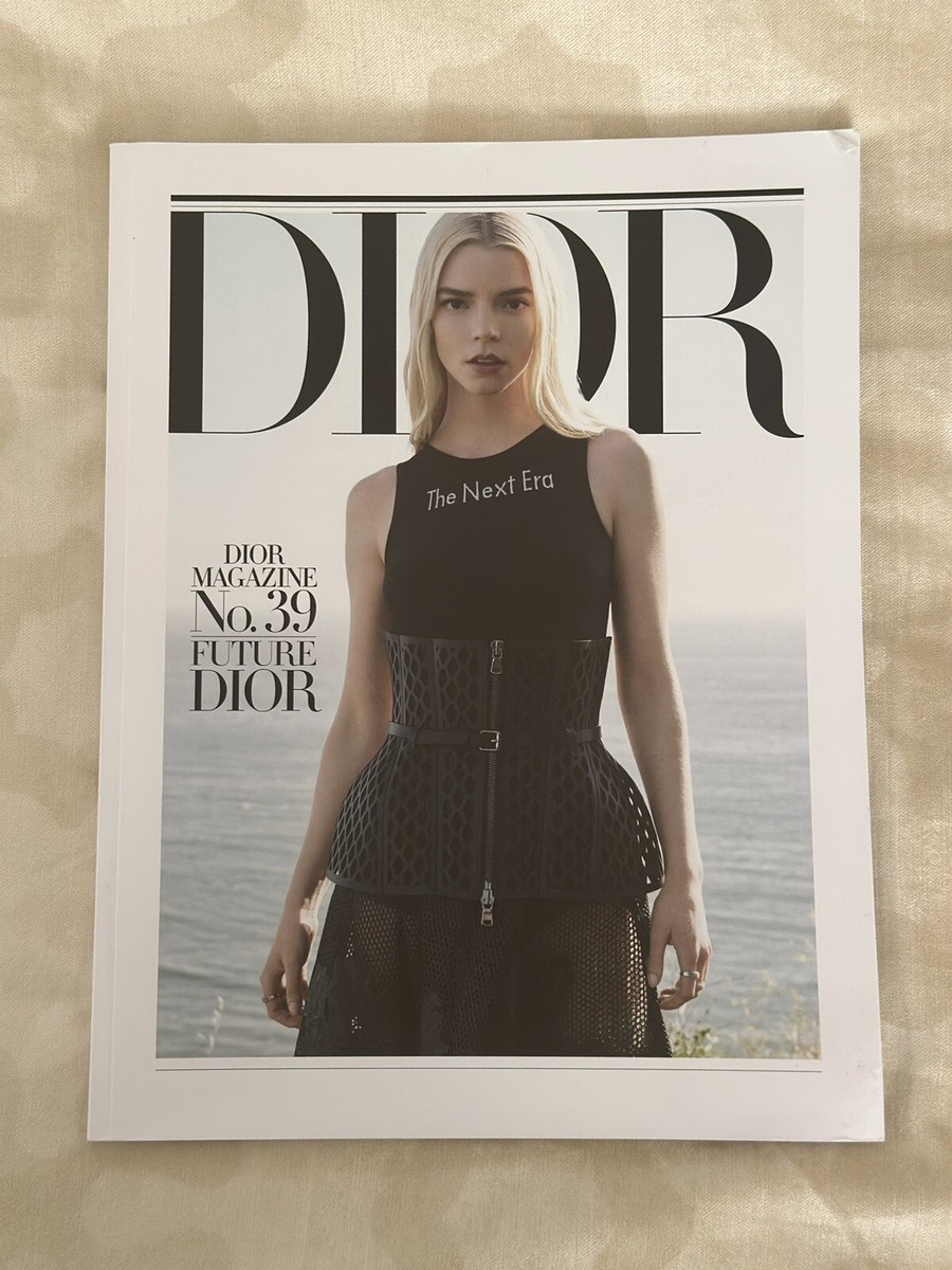 Dior Magazine 2016 2017 2018 7冊 Dior Magazine 2016 2017 2018 7冊