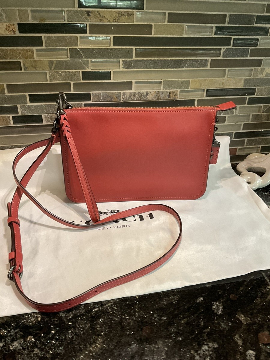 Coach 1941 Soho Crossbody Xbody Clutch 21035 Glovetanned Leather