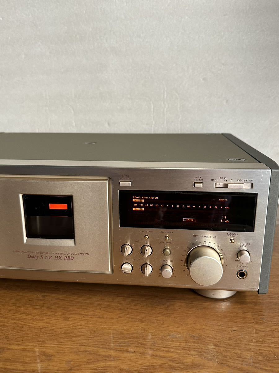 TEAC V-8000S Cassette deck with remote control 100v Good Conditio