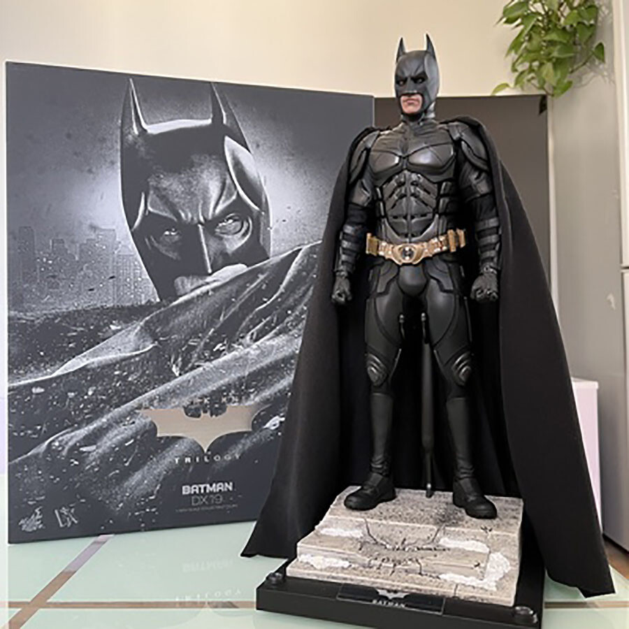 Hot Toys DX19 The Dark Knight Rises 1/6 Scale Batman Action Figure