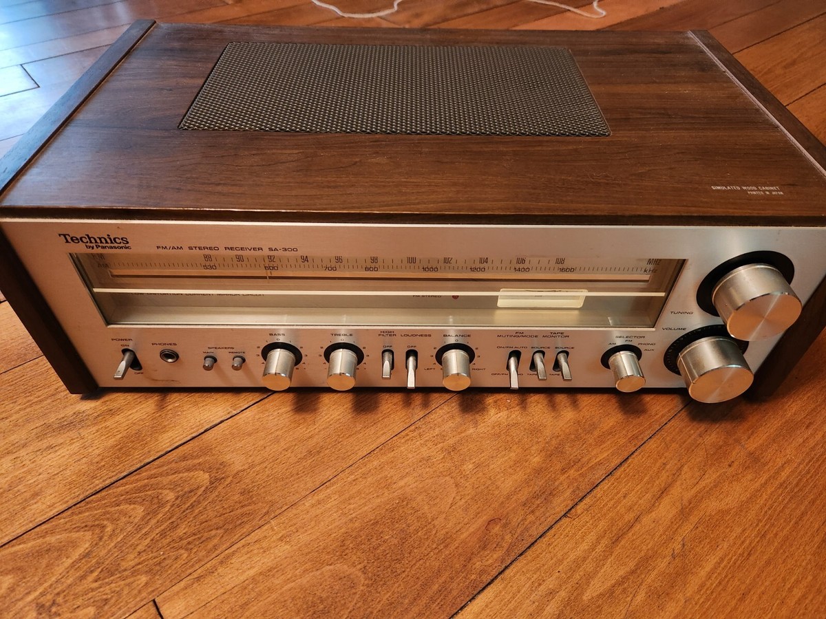 Technics SA-300 FM/AM Receiver Classic Silver Faced Read!! | eBay