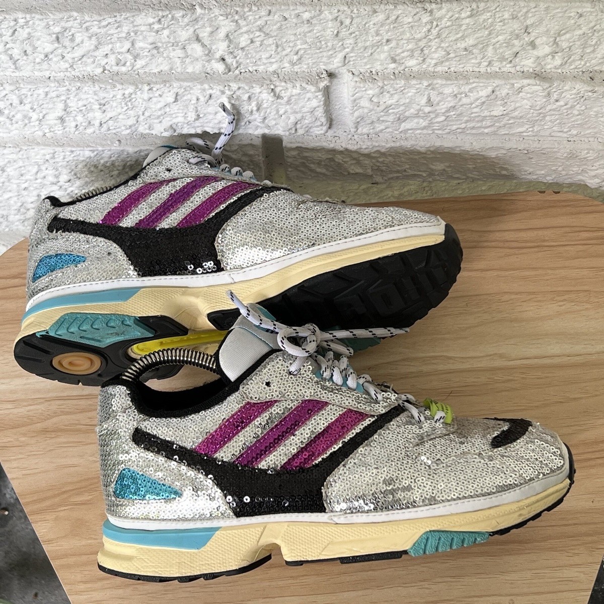 Adidas Originals ZX 4000 Sequin Sneakers Women's Size 6 Silver