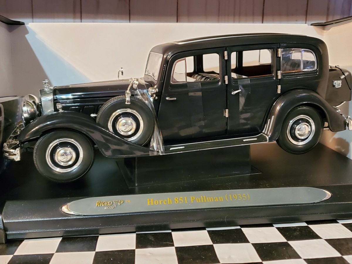 Ricko 1935 Horch 851 Pullman Limousine 1:18 Scale Diecast Model