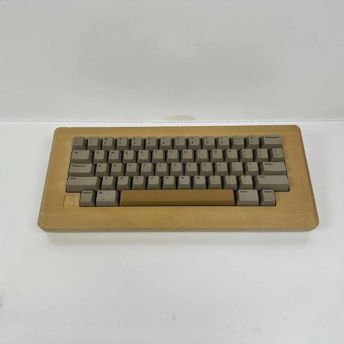 Apple M0110 Keyboard for Macintosh 128k 512k Mac Plus | eBay