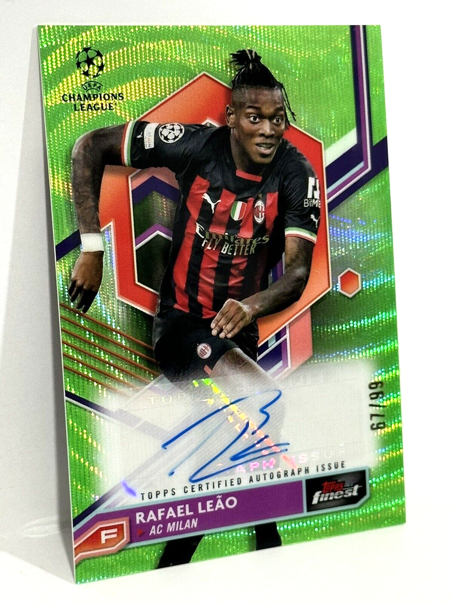 2022-23 Topps Finest UCL AC Milan Rafael Leao Autograph Neon Green
