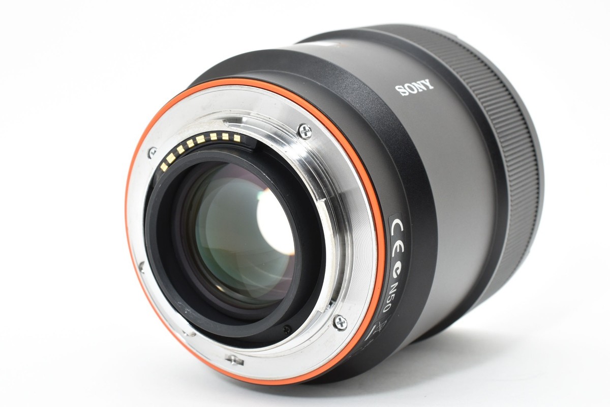 Sony 24mm f2 Distagon ZA T* SSM Lens SAL24F20Z From JAPAN #2644844