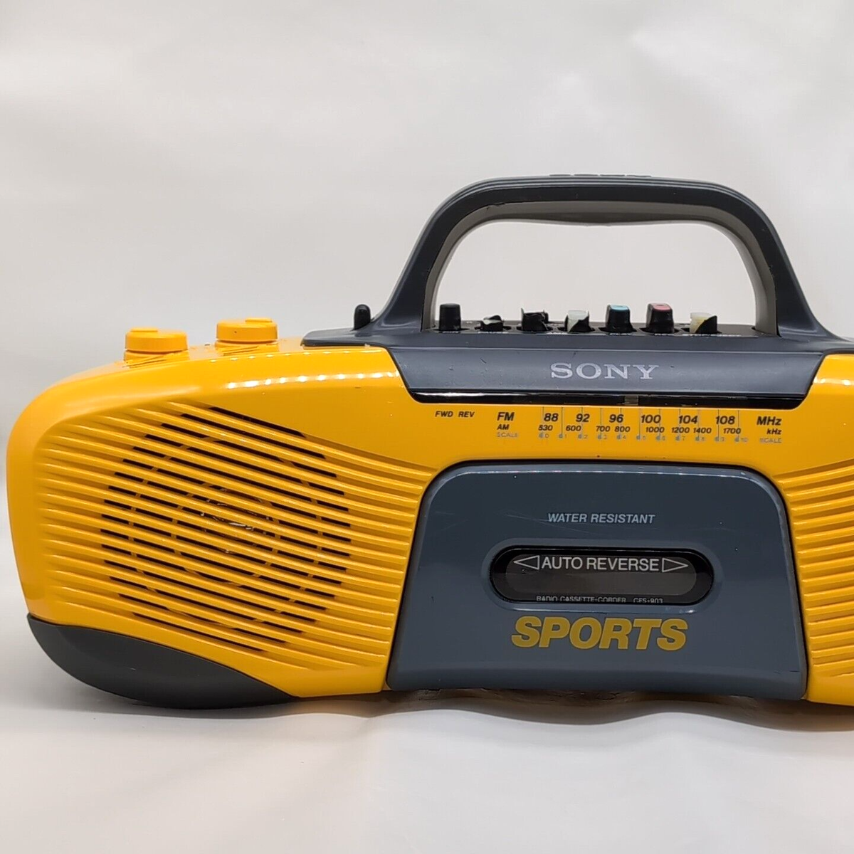 Sony Sports Boombox CFS-903 Yellow Water Resistant AM/FM FOR PARTS