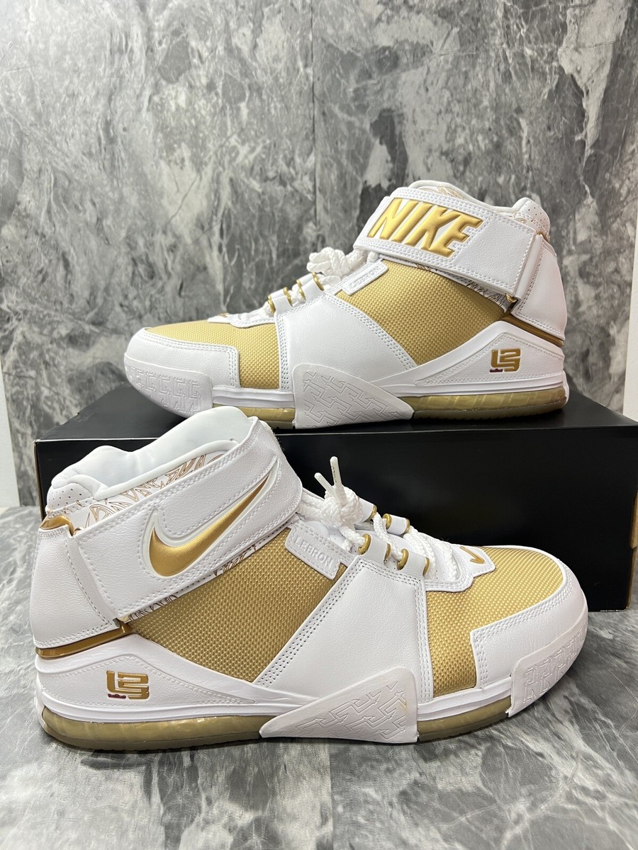 Nike Zoom Lebron 2 Retro Maccabi 2022 White Gold Sneakers DJ4892