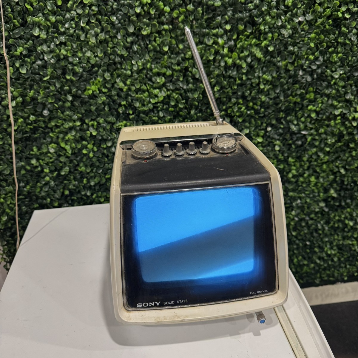 Vintage Sony Solid State Transistor TV Receiver Model TV-750