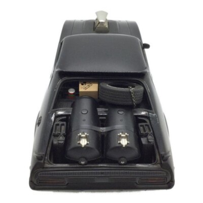 AUTOart Mad Max 2 Diecast Car The Road Warrior Interceptor 1/18