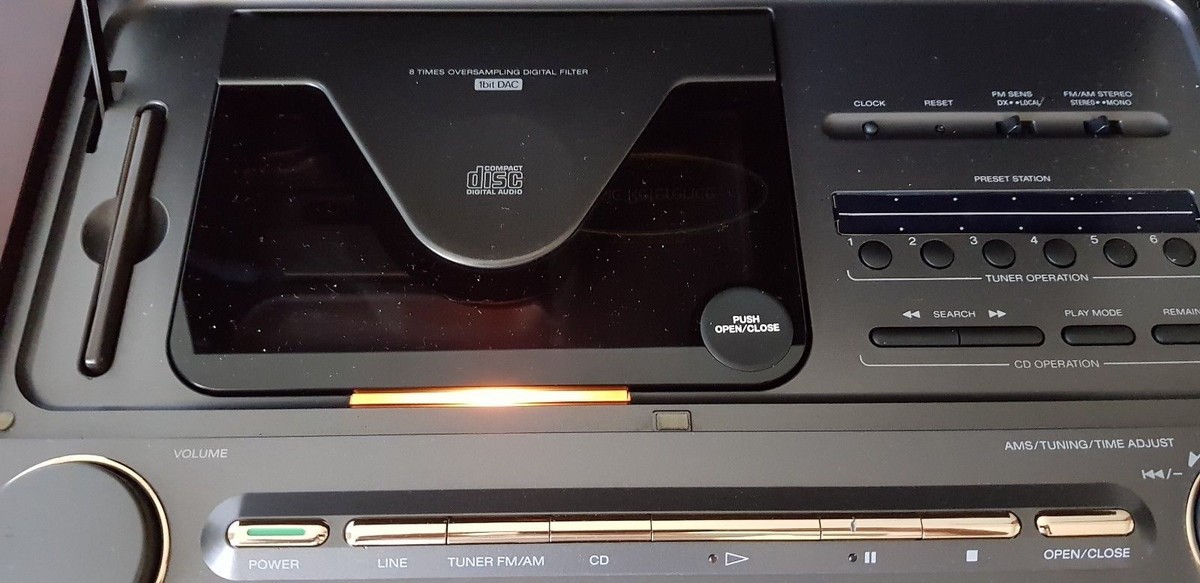 Sony D-3000 Celebtity CD Radio Premium Vintage | eBay