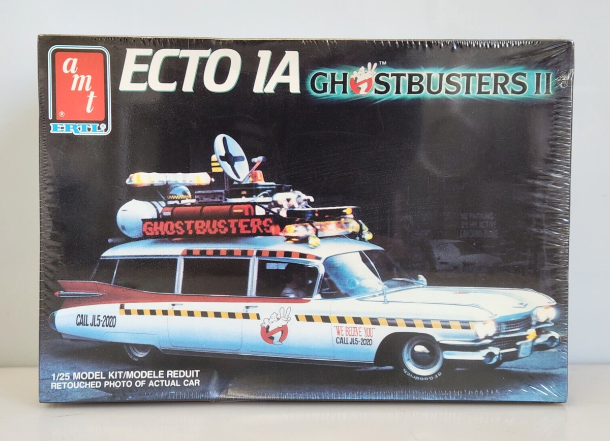 1989 AMT ERTL Ecto 1A Ghostbusters II Car 1/25 Plastic Model Kit