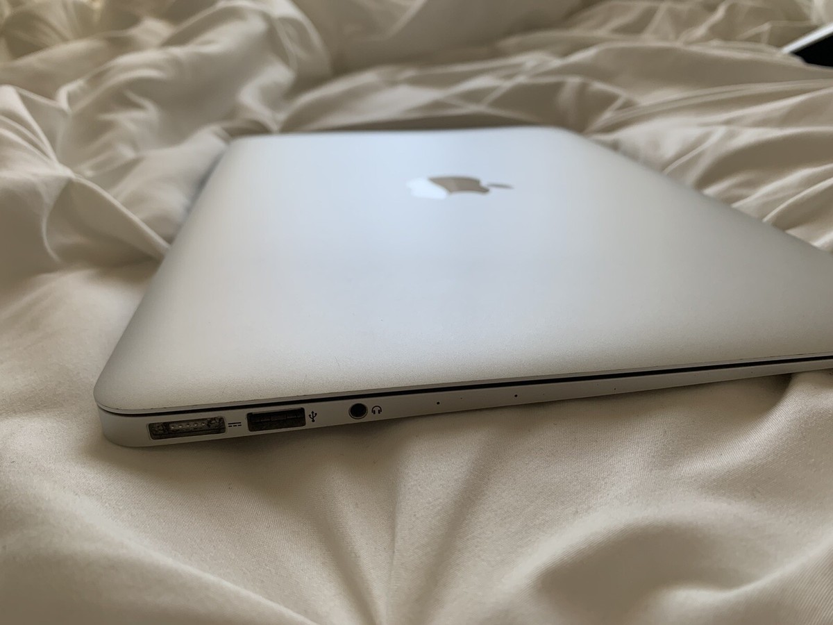 Apple MacBook Air 13 Inch - 121GB SSD - Intel Core i5 1.30GHz | eBay