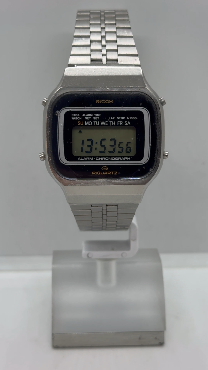 Ricoh Riquartz Alarm Chronograph Digital Vintage WristWatch