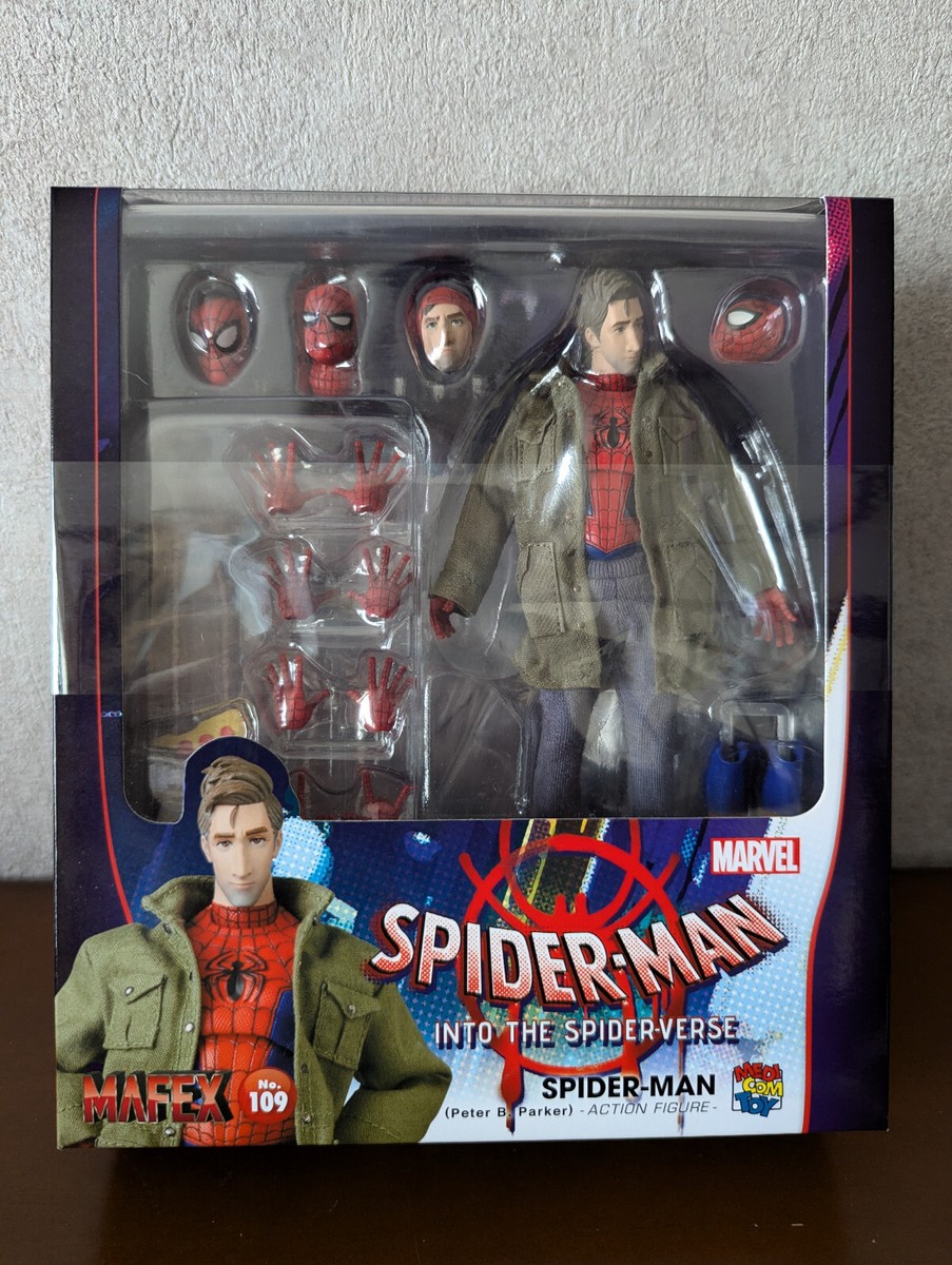 Medicom Toy Mafex 109 Spider-Man Peter B. Parker 160mm Figure