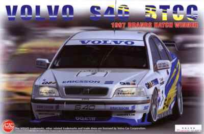 プラッツ 1/24 ボルボ S40 1997 BTCC ウィナー 塗装済み完成品 1/24