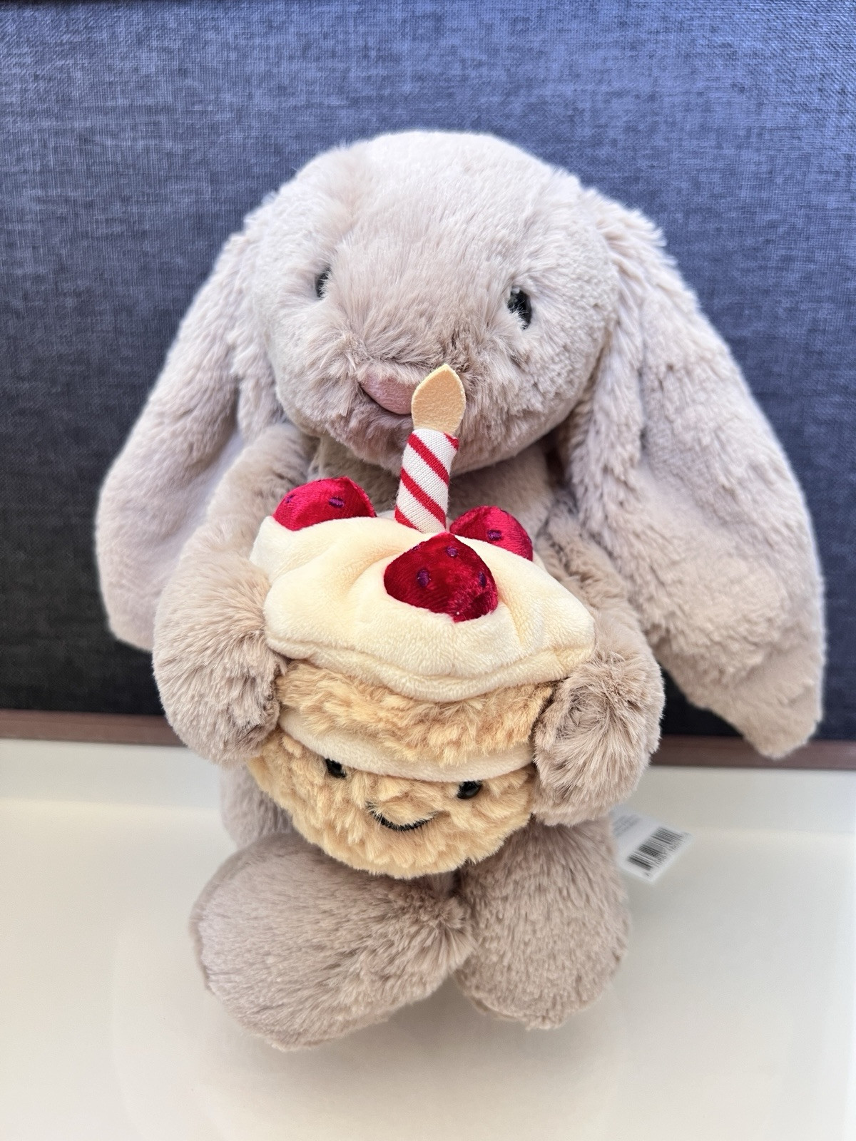 Jellycat Bashful Beige Bunny 'Birthday'-BNWT-100% Authentic | eBay