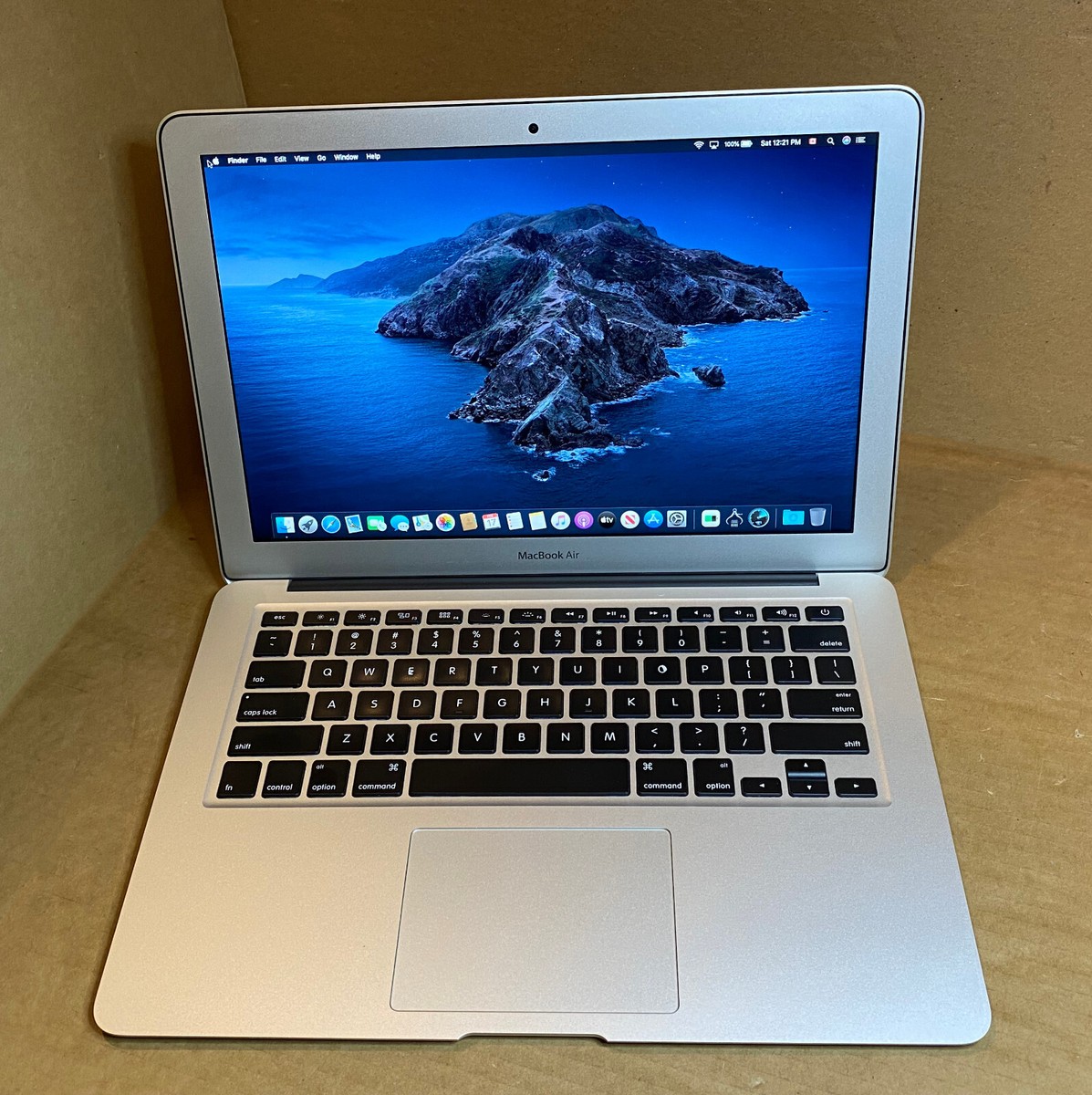 MacBook Air A1466 EMC2632 i5-4250U 1.3GHz 4GB DDR3 128GB SSD OS