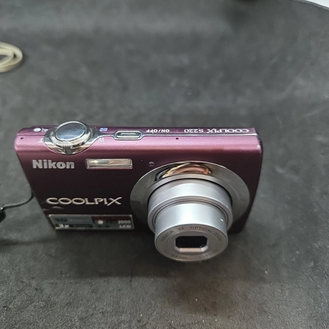 Nikon COOLPIX S230 Digital Cameras for Sale | Shop New & Used