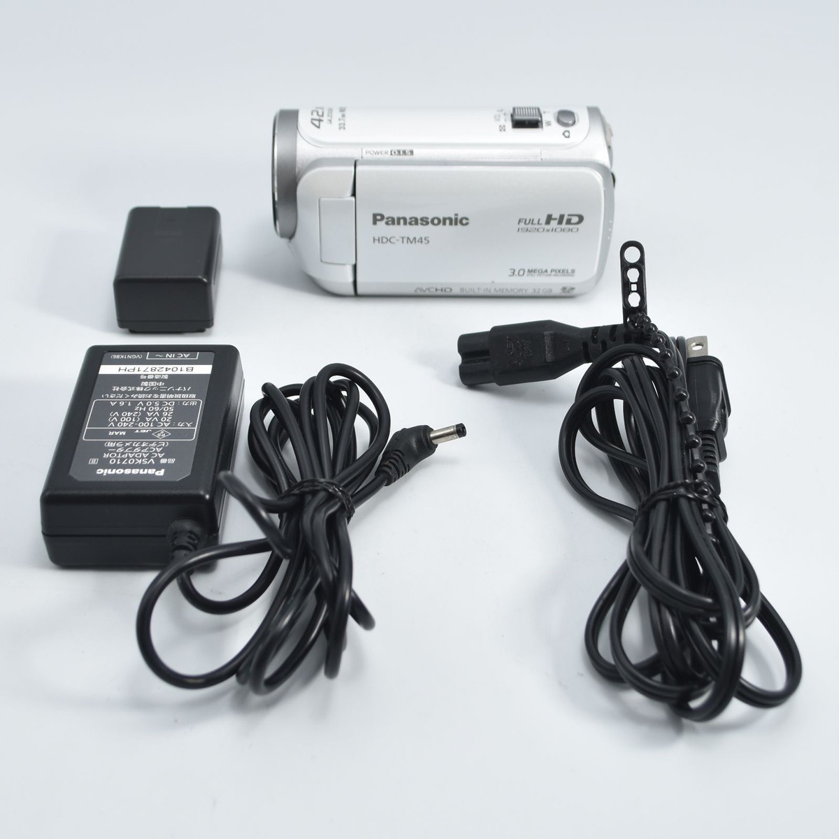 パナソニック HDC-TM45 ホワイト 2011年製 動作確認済み パナソニック