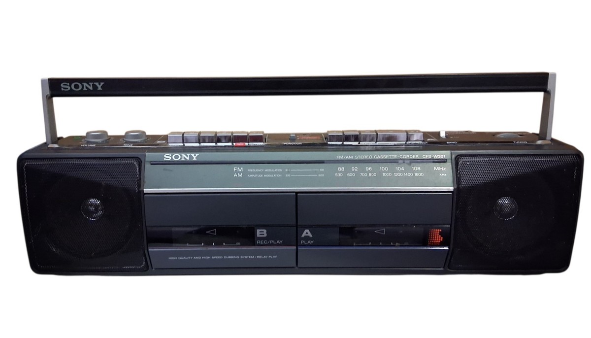 Sony CFS W301 Am FM Dual Cassette Portable Radio Boombox Recorder