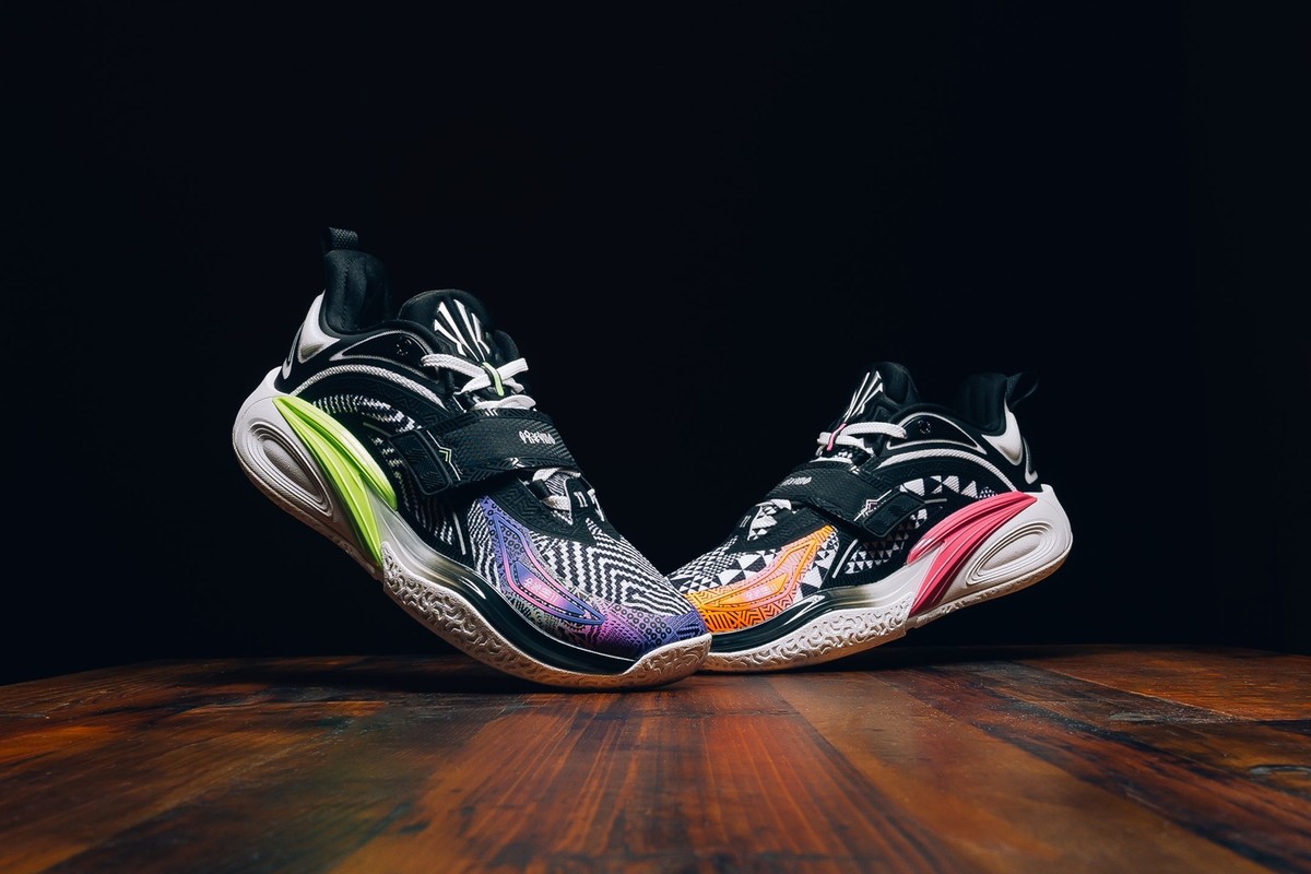 Sizes 8-12.5- Anta Kai 1 