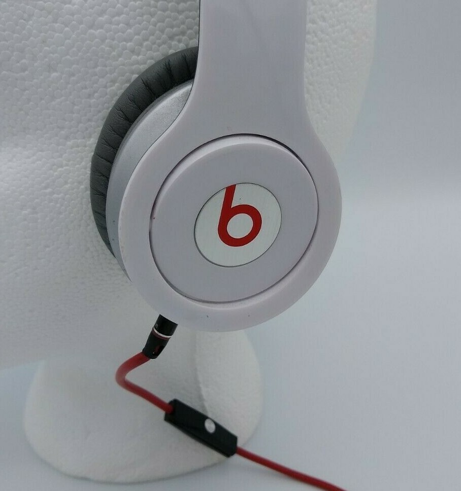Beats Solo HD Monster Headphones Dr. Dre Wired White Red Cord