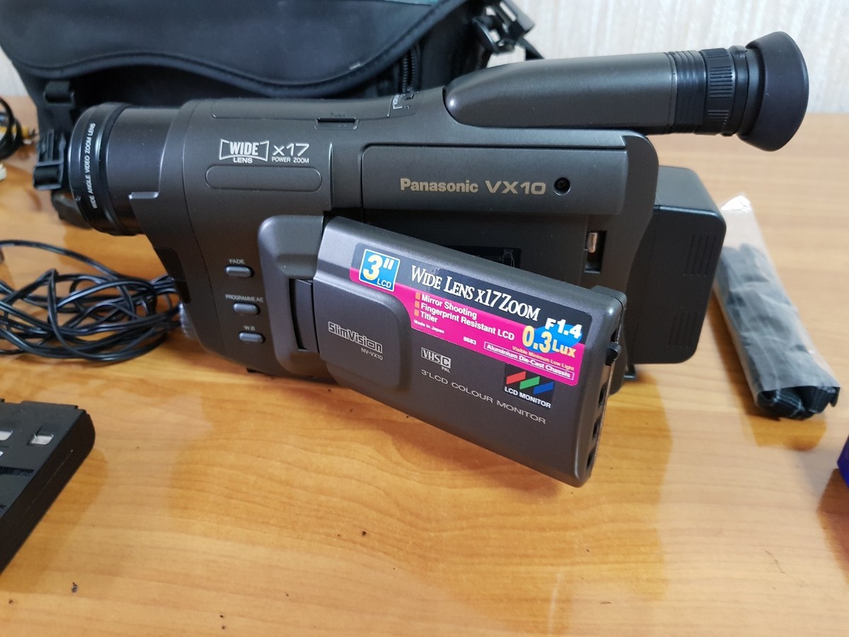 Panasonic NV-VX10 x17 zoom Video Camera Carrybag - Made Japan