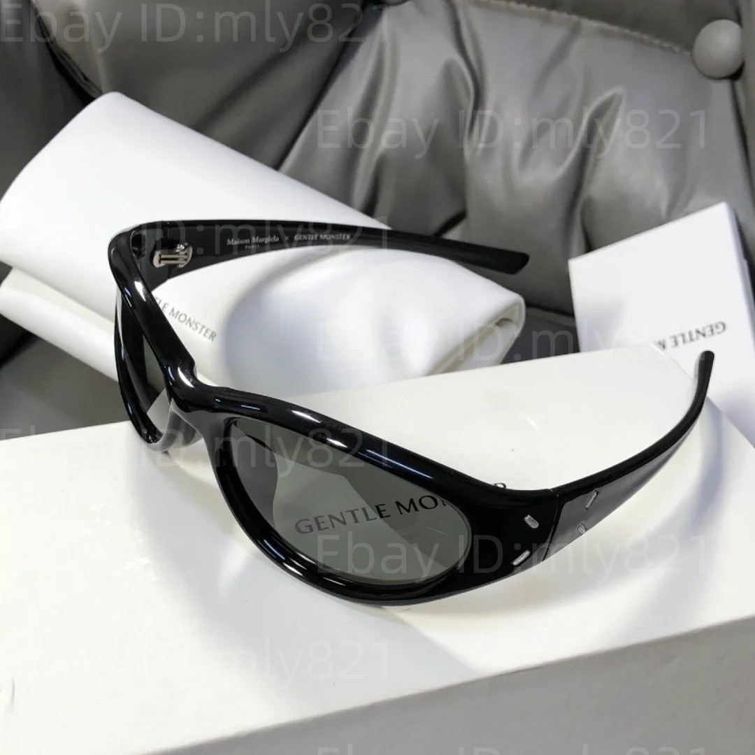 GentleMonster Sunglasses Maison Margiela - MM105 01 Black Frame
