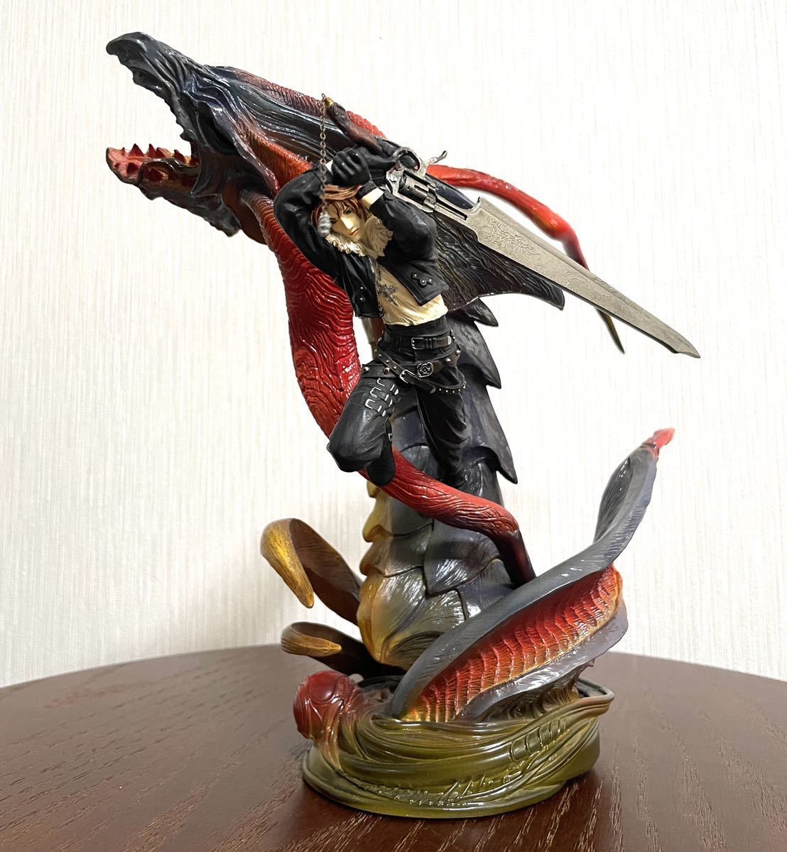 ファイナルファンタジーVIIISquall Leon Heart&Bahamut ファイナル