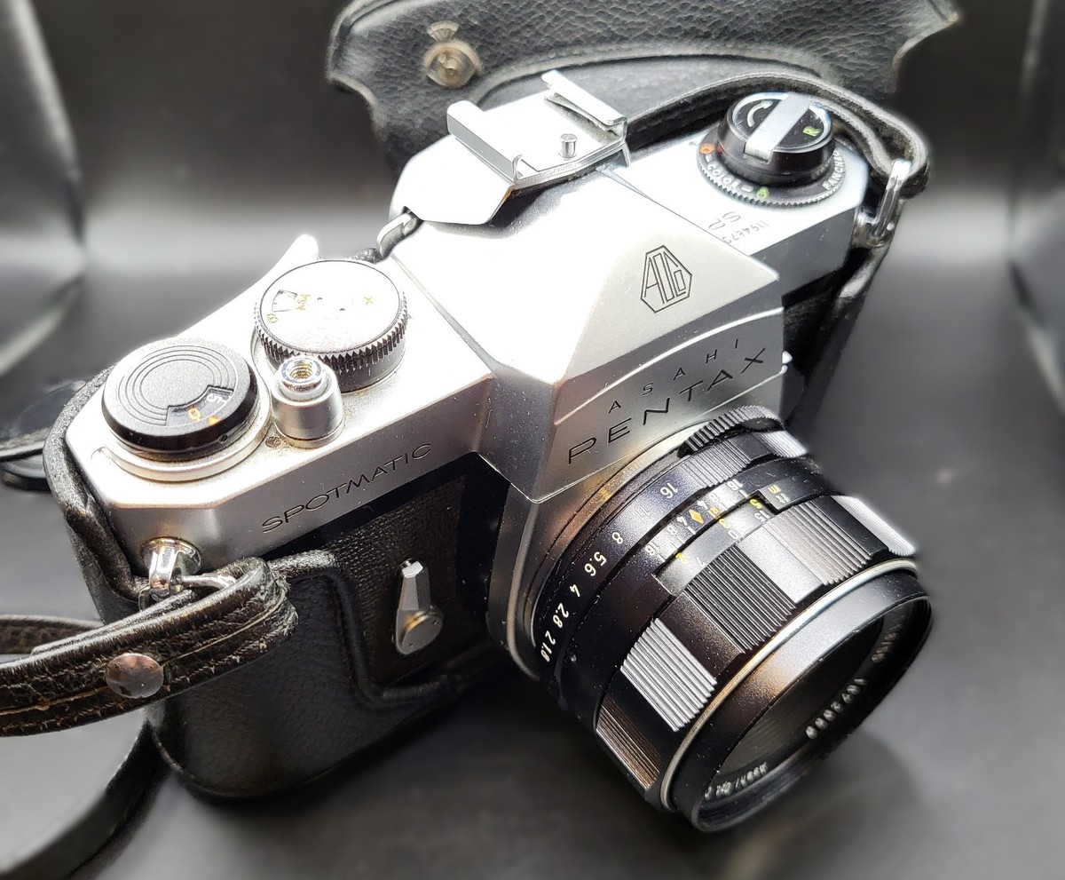 ASAHI PENTAX SPOTMATIC SP & Super Takumar 55mm F1.8 Film Camera