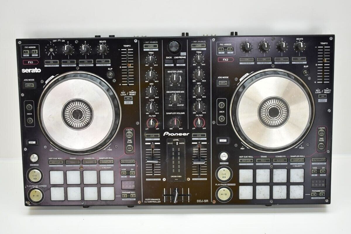 Pioneer DJ DDJ-SR DJ Controller Black Performance 2-Channel Serato