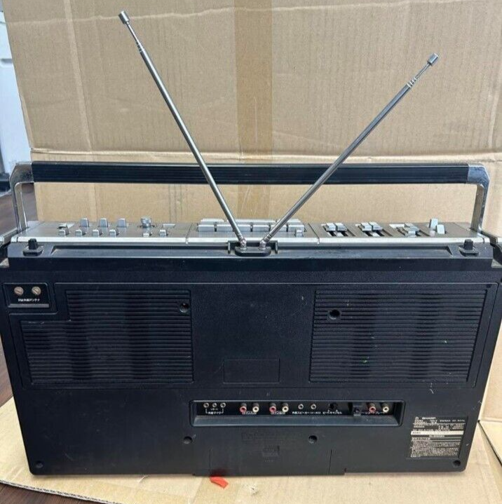 SHARP GF-505ST 1979 Vintage Boombox AM/FM Cassette tested Working