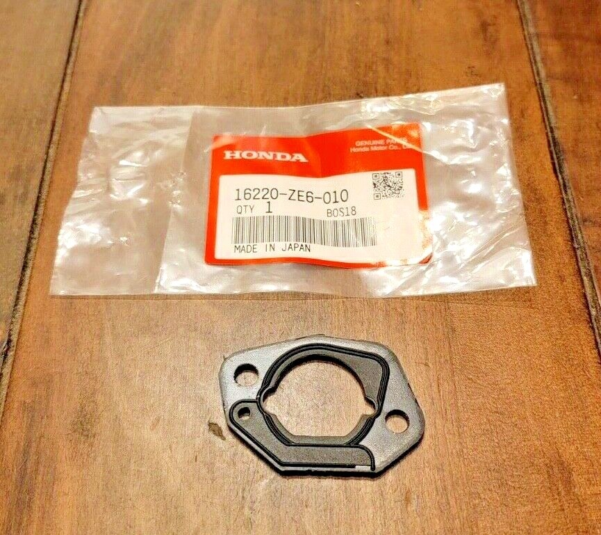 HONDA Carburetor Spacer GXV120 GXV160 HRC216 16220-ZE6-010 Genuine
