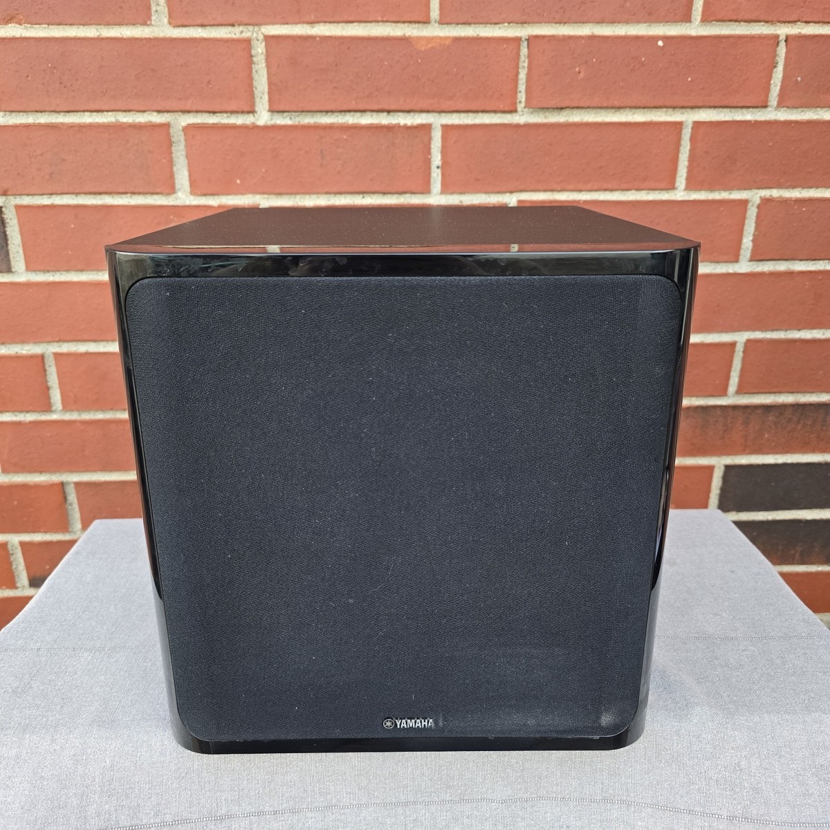 Yamaha Ns-sw40 120 V 45w Powered Subwoofer System for sale online