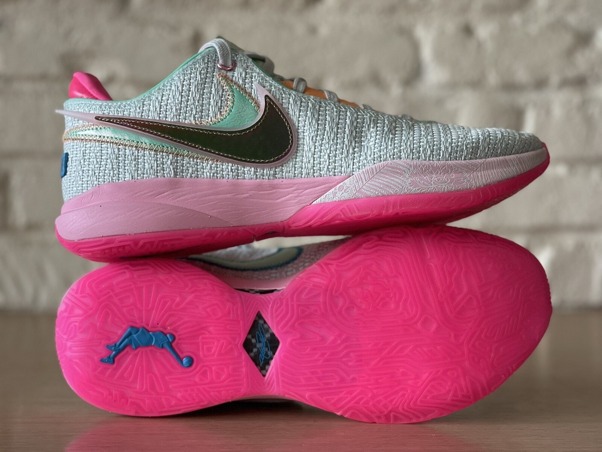 Nike Lebron XX 20 DJ5423-300 Time Machine Barely Green Sneaker Men