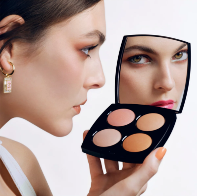 CHANEL JEUX DE LUMIÈRES Multi Use Eyeshadow Highlighter Palette