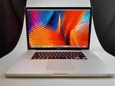 UPGRADED APPLE MacBook Pro 17'' QUAD Core i7 3.4GHz 16GB 2TB SSD 3
